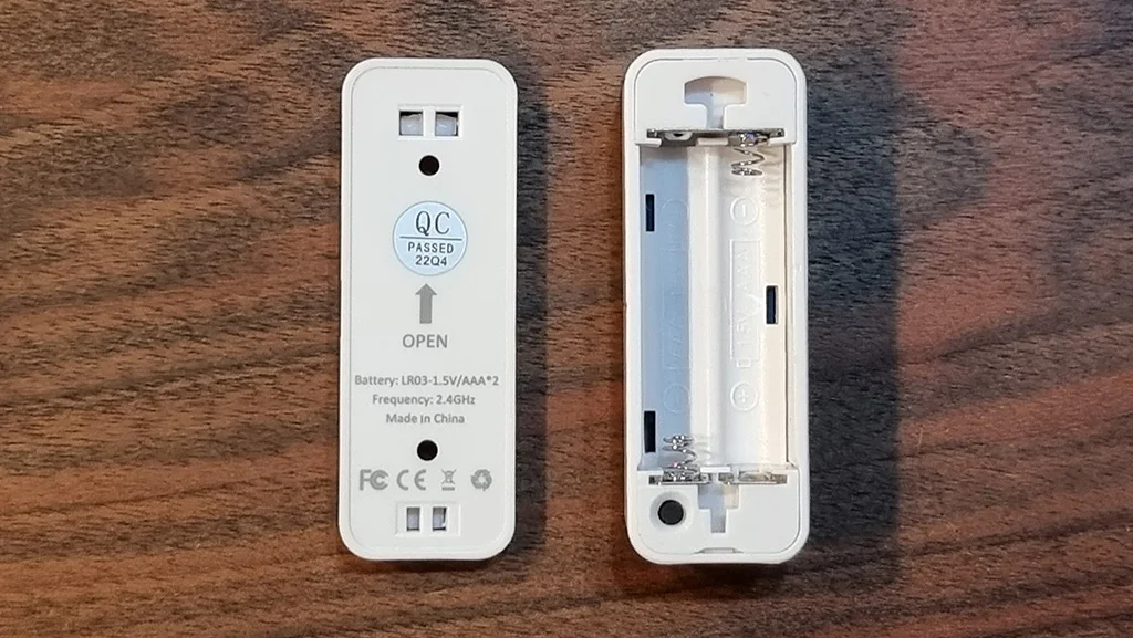 MOES WiFi Smart Temperature Humidity Sensor Dual Relay