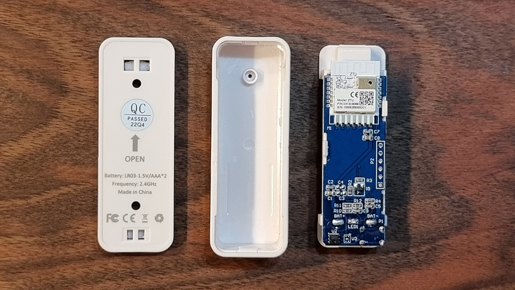 SMATRUL Tuya Smart Smoke Detector, WiFi Fire Sensor Alarm with Temperature and Humidity Detection