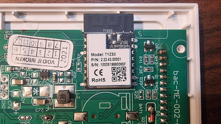 Moes ZigBee Smart Thermostat BHT-002 Review - SmartHomeScene