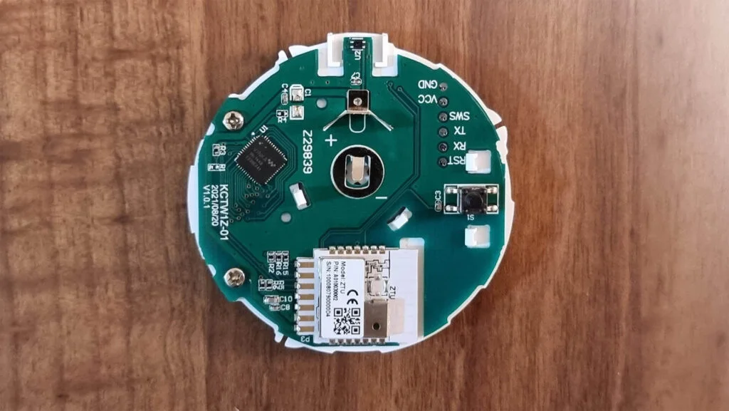 Moes Temperature & Humidity Sensor ZSS-KB-TH - SmartHomeScene