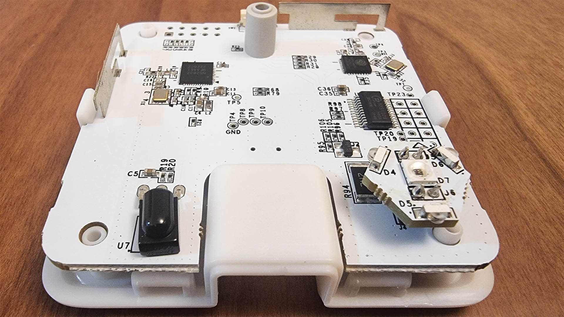 SwitchBot hub mini