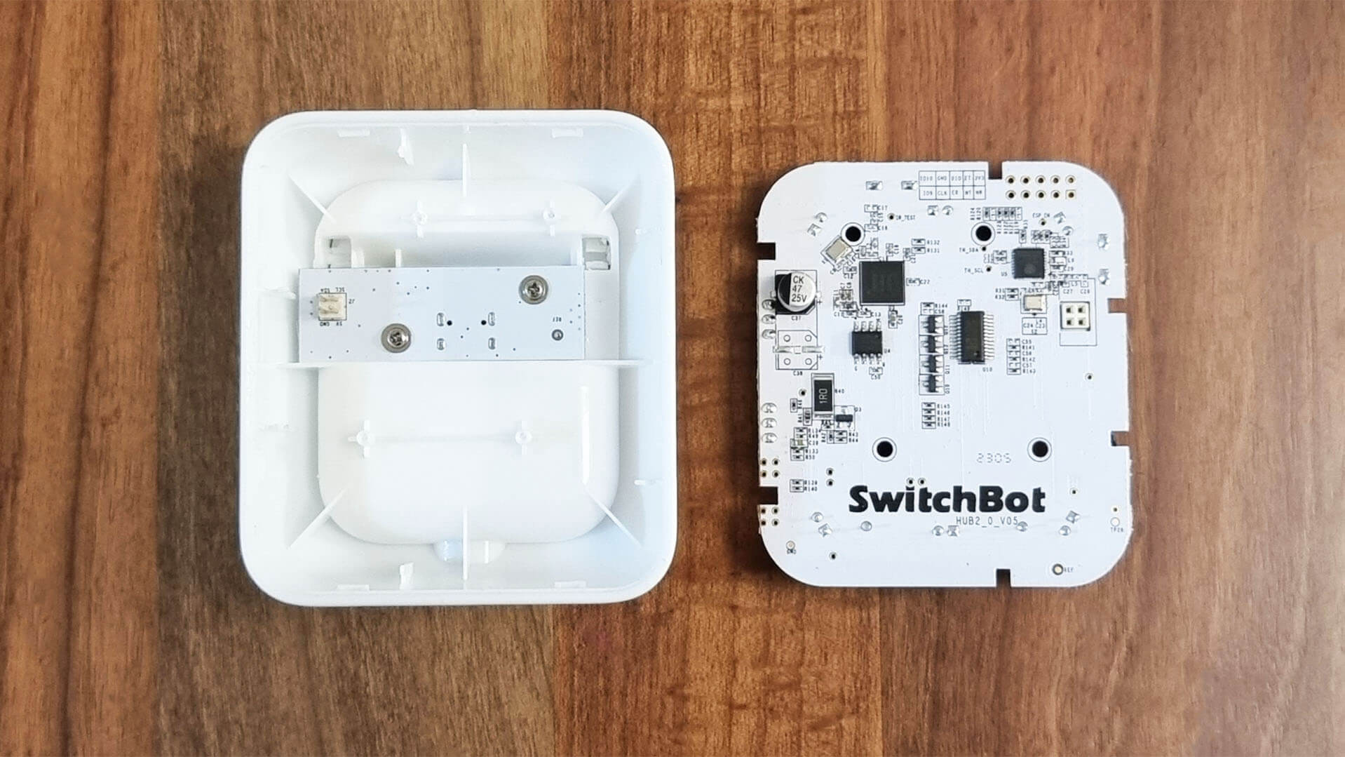 SwitchBot Matter Hub 2 Open Back PCB