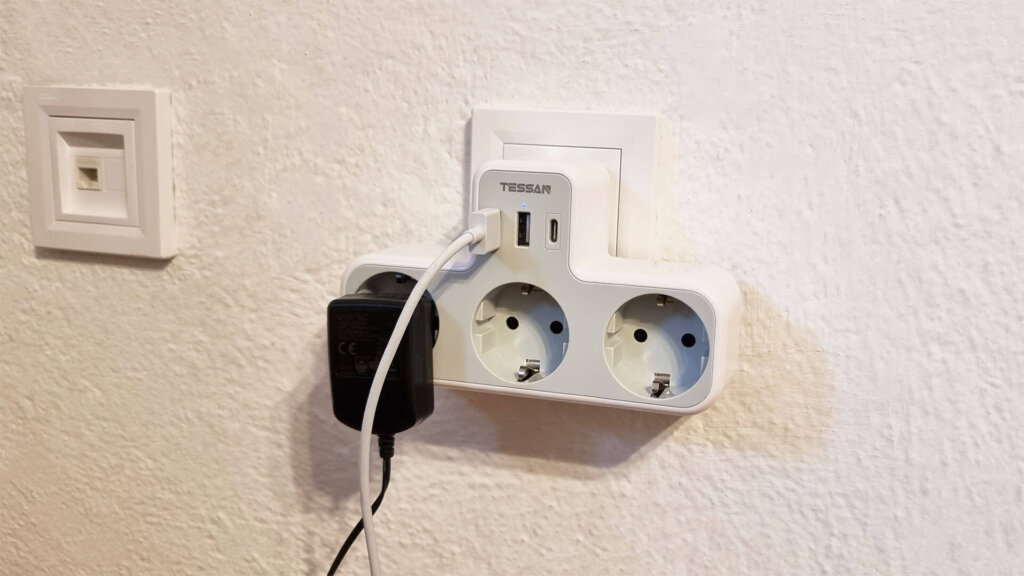 Tessan Wall Socket Extender with USB Ports Installed