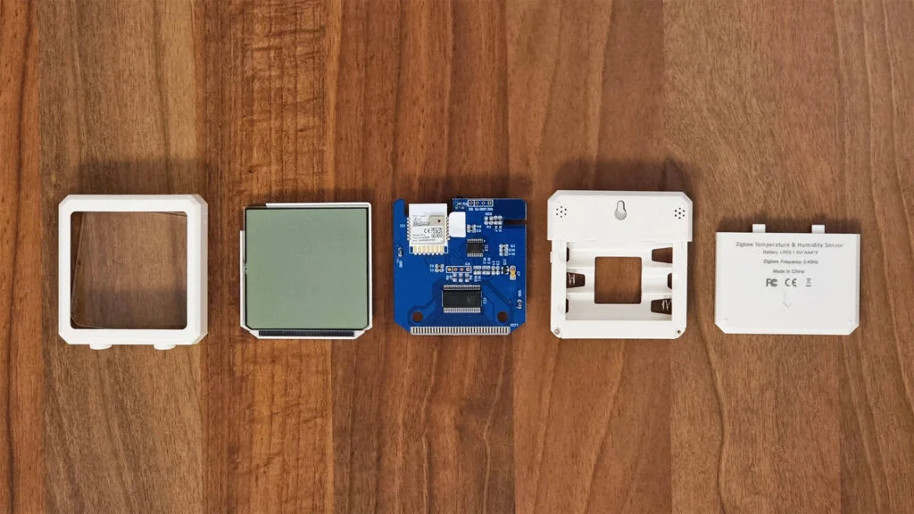 Zigbee Temperature & Humidity Sensor with an LCD - SmartHomeScene