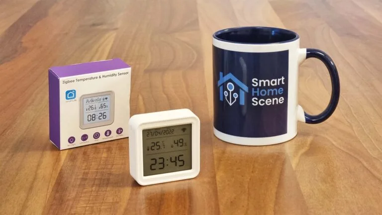Tuya Climate Sensor with Backlit LCD ZTH08 Featured