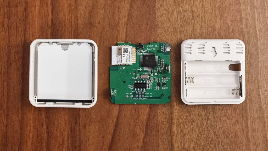 Tuya Climate Sensor with Backlit LCD ZTH08 Open