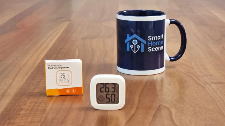 Tuya Climate Sensor with Emoji Comfort Indicator ZG-227ZL Featured