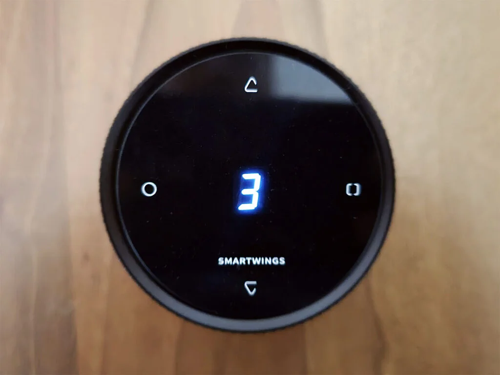 SmartWings Matter over Thread Shades: Helix Remote Dial Channel Selection