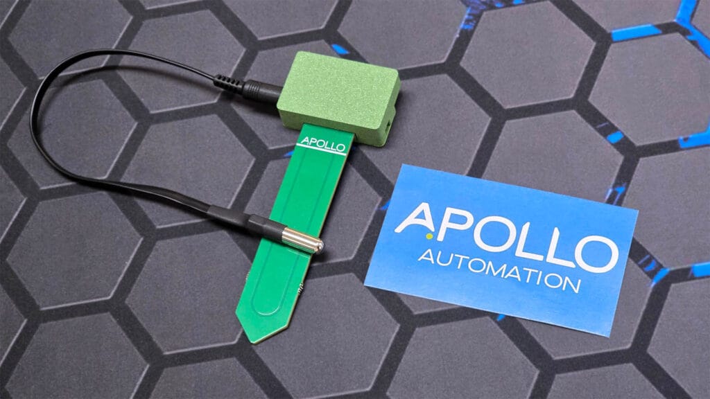 Apollo PLT-1 Plant Soil Sensor Review: Device with probe attached