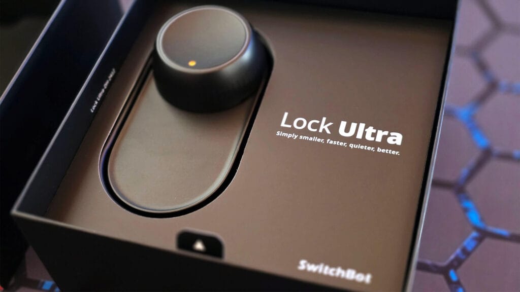 SwitchBot Lock Ultra SmartHomeScene Review: Box open