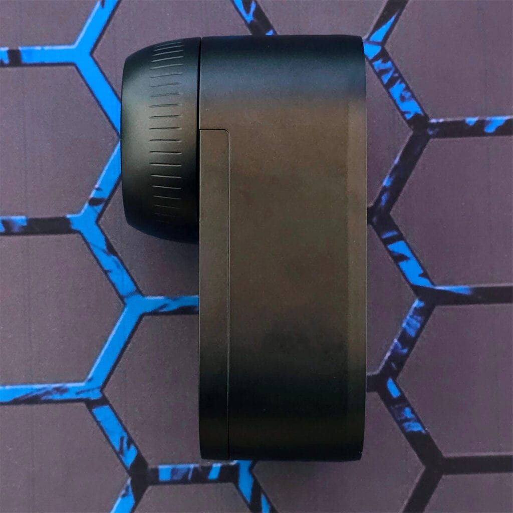 SwitchBot Lock Ultra SmartHomeScene Review: Side View