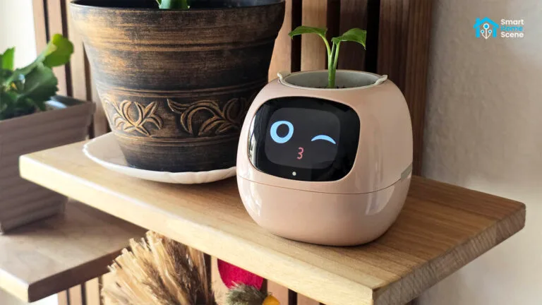 Ivy Smart Planter Review by SmartHomeScene: Hero Image
