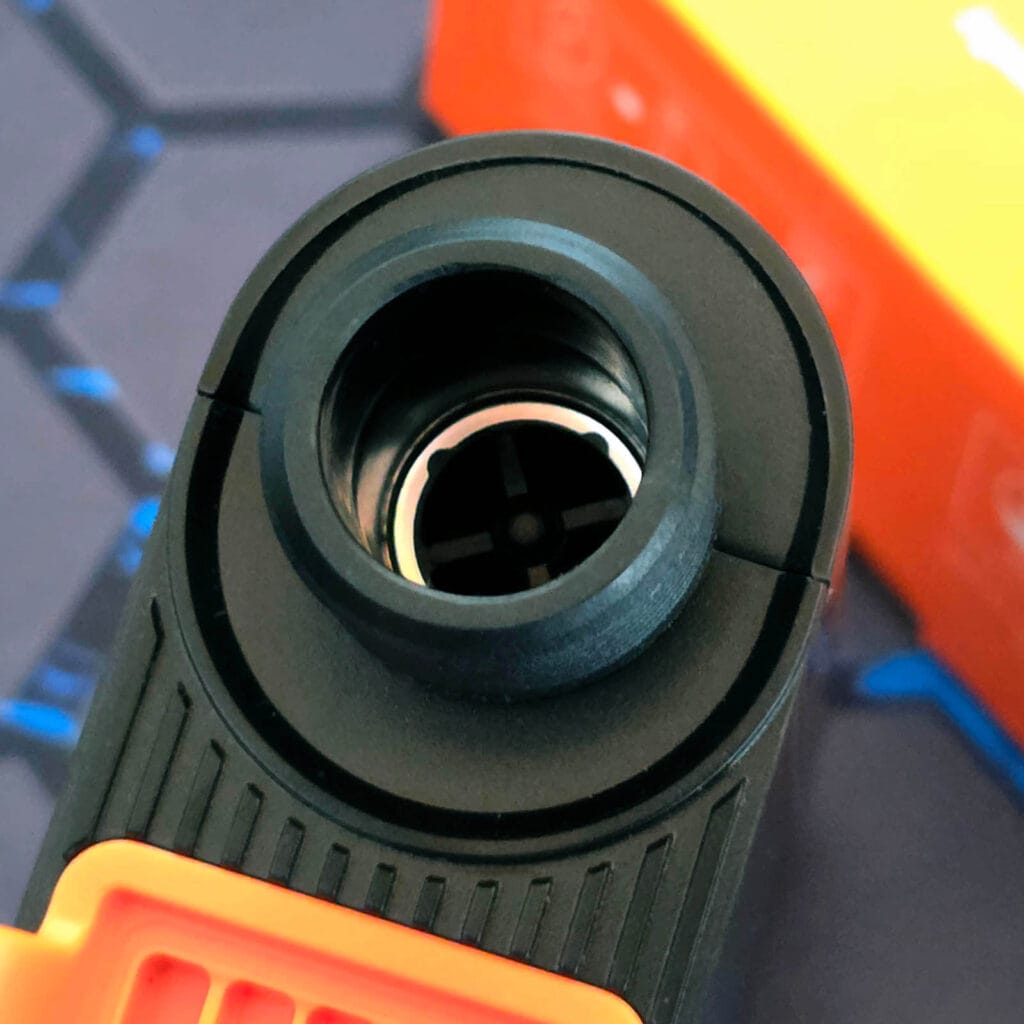 Sonoff SWV Zigbee Smart Water Valve Review by SmartHomeScene: Bottom Connector