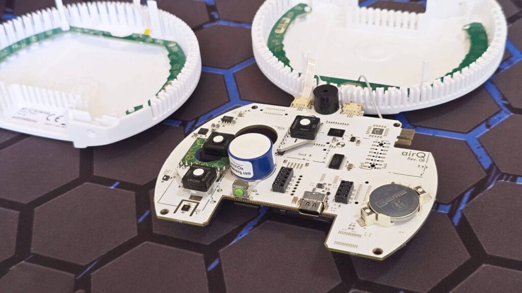 airQ Science Device Open