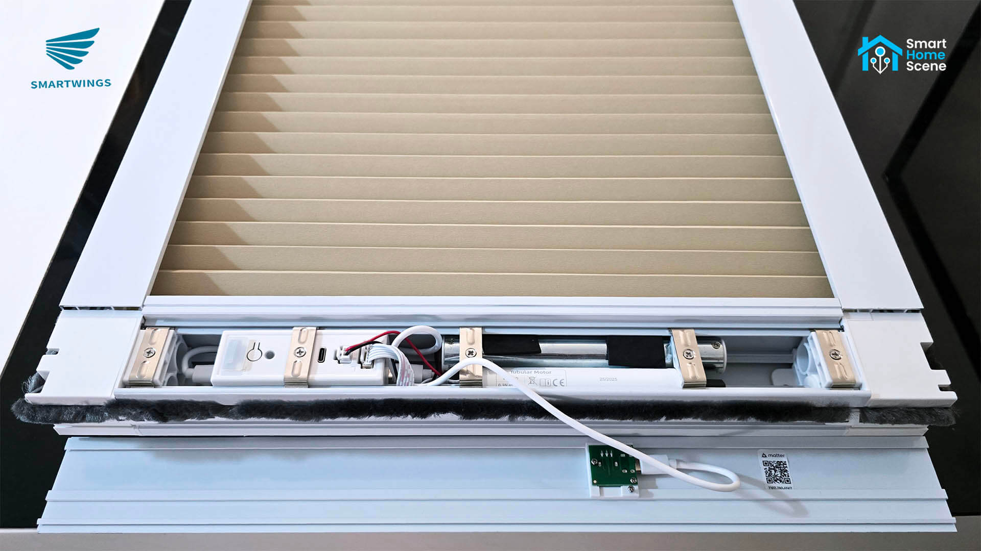 SmartWings Skylight Shades Matter over Thread Review SHS: Hero Image