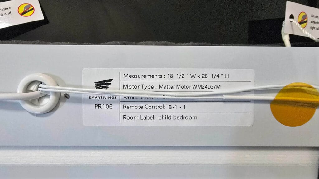 SmartWings Skylight Shades Matter over Thread Review SHS: Info Sticker