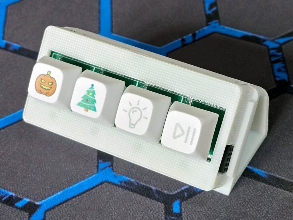 Apollo Automation BTN-1 Macro Deck Review: Angled Mount