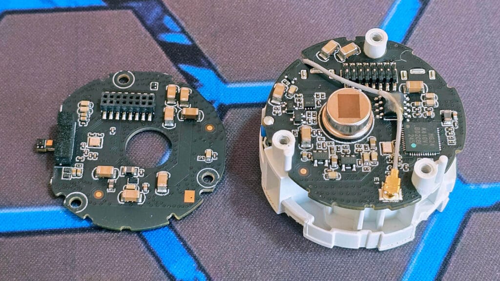 Aqara FP300 Presence Multi-Sensor Review SmartHomeScene: PCBs separated