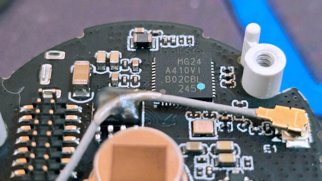 Aqara FP300 Presence Multi-Sensor Review SmartHomeScene: Communication module