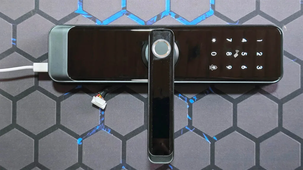 Zemismart A270 Zigbee Smart Lock Review | SmartHomeScene