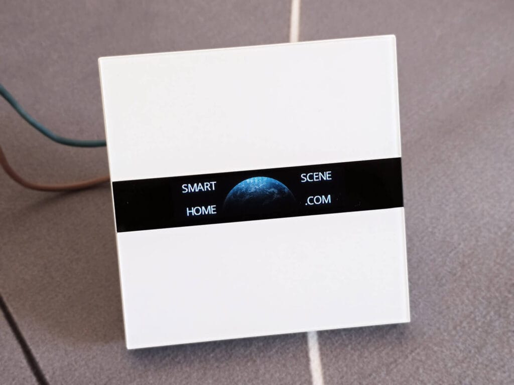 Aqara Display Switch V1 Zigbee2MQTT Integration by SmartHomeScene: Large Text