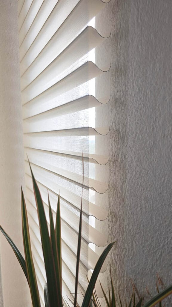 Graywind Shagrila Shades Review SmartHomeScene: Fabric and Light 2