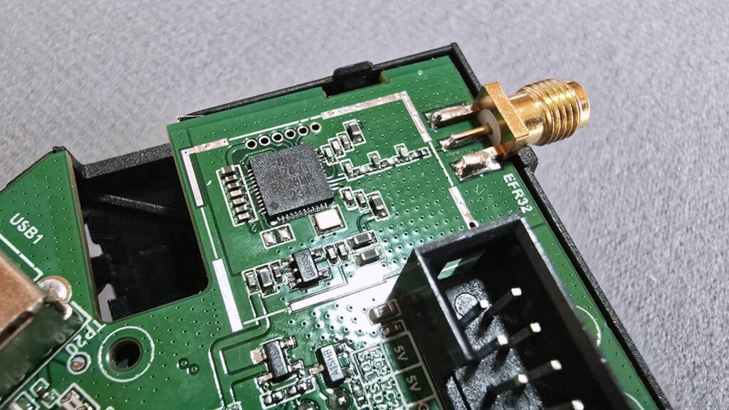 SLZB-Ultima Best Multiradio Coordinator PCB Radio 1