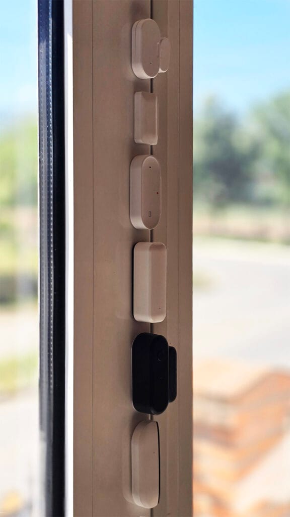 Zigbee Door Sensor Testing SmartHomeScene Mounted on Door