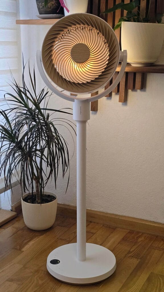 SwitchBot Standing Circulator Fan Light 1