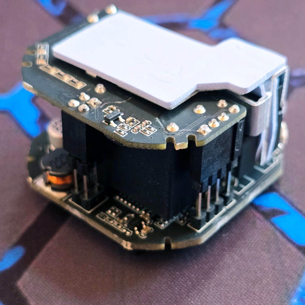 Aqara Dimmer Switch H2 Review SmartHomeScene: Main PCB 3