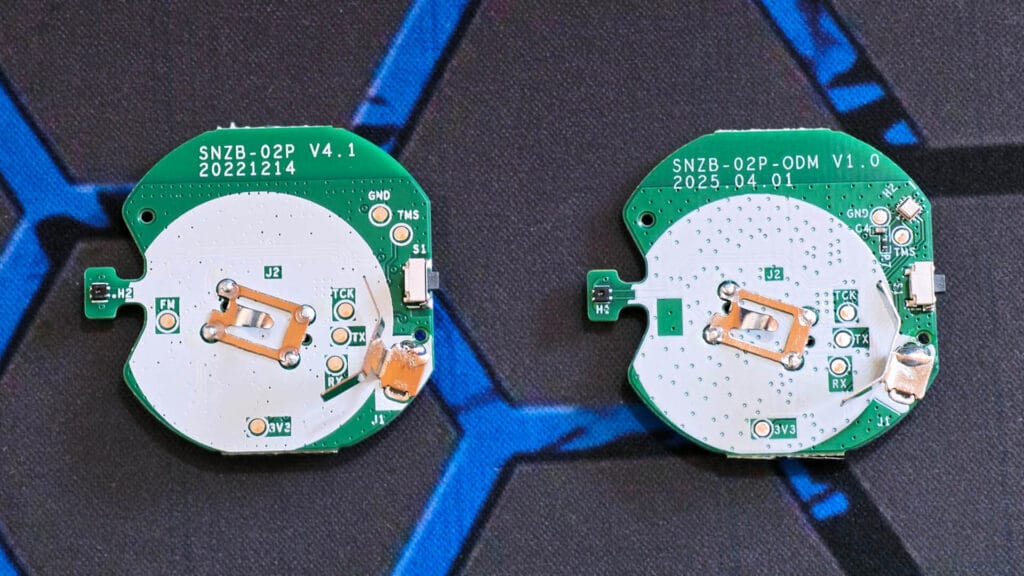 Sonoff SNZB-02P vs SNZB-02M Temperature Sensors Comparison Main PCB1