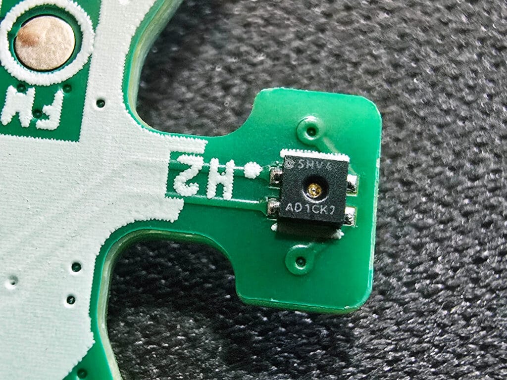 Sonoff SNZB-02P vs SNZB-02M Temperature Sensors Comparison Sensirion Sensor 2