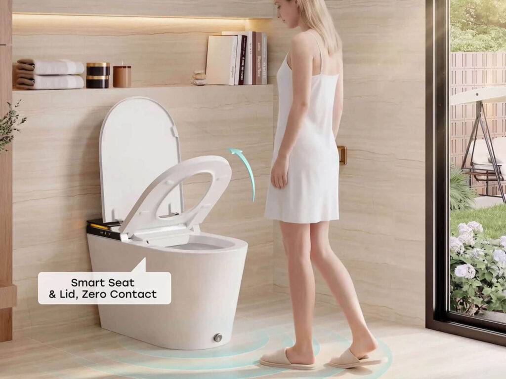 Horow X70 Smart Toilet with an automatic lid raise