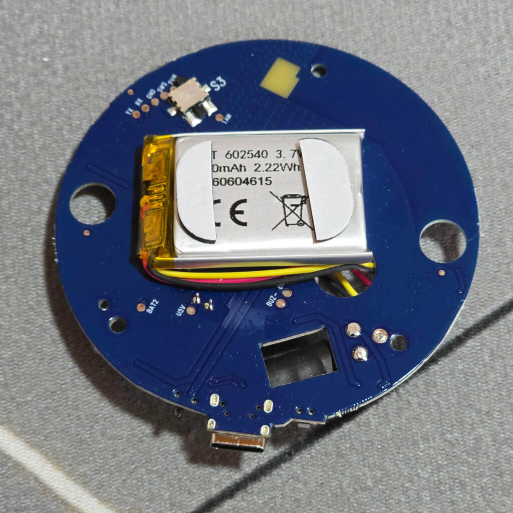 Sonoff Zigbee Siren SNZB-09P PCB Bottom with Battery