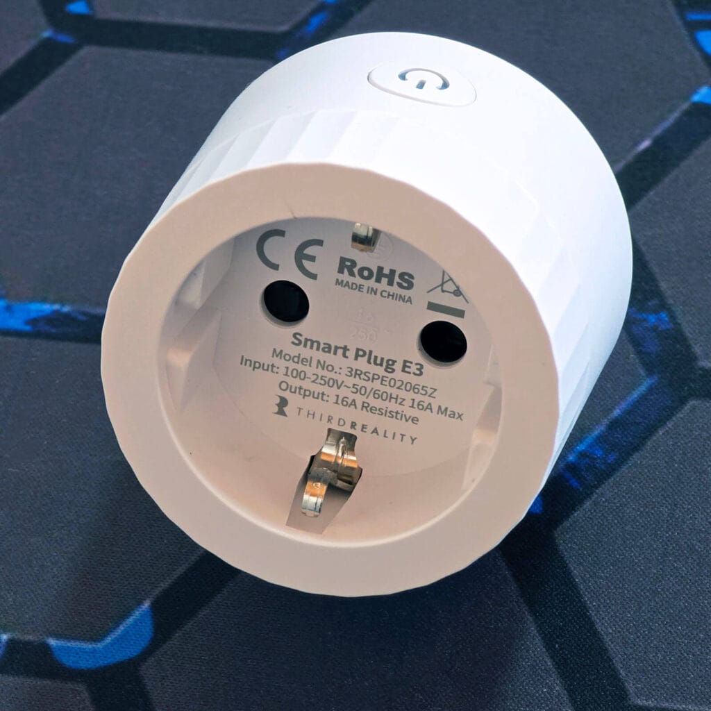 Thirdreality Smart Plug E3 Review SmartHomeScene: Front View